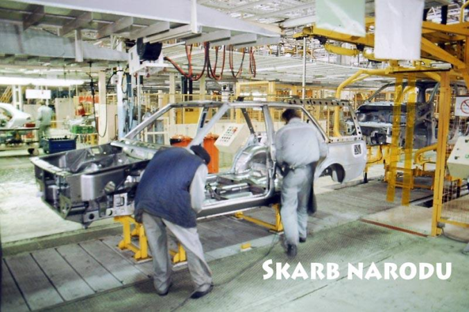 montaż poloneza kombi, źródło: Skarb Narodu